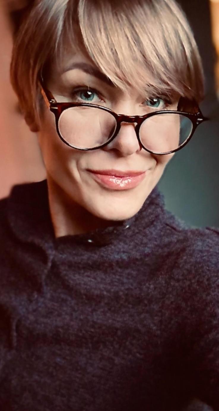Saskia van Riel
